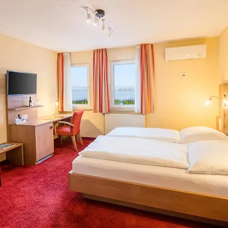 茨尔施米德酒店 酒店