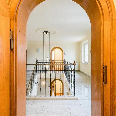 酒店 茨尔施米德酒店