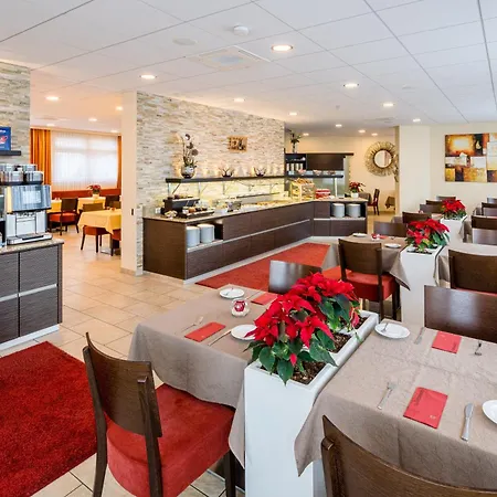 茨尔施米德酒店 3*