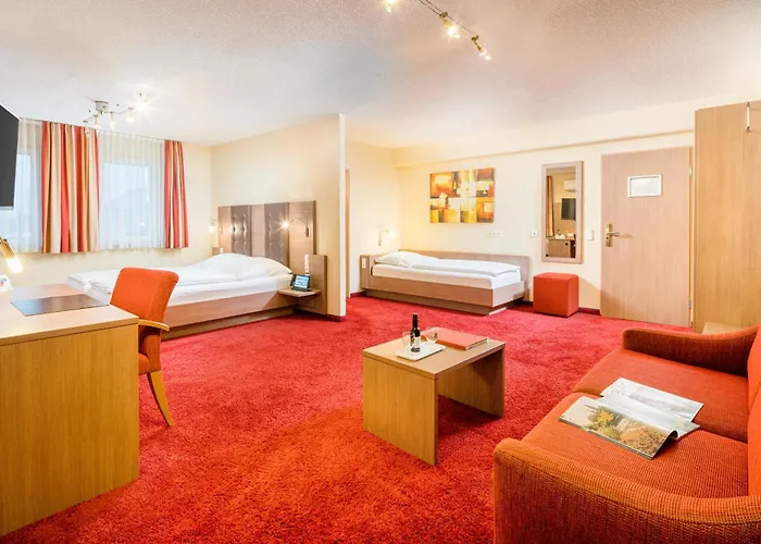 Hotell Zur Schmiede 3*